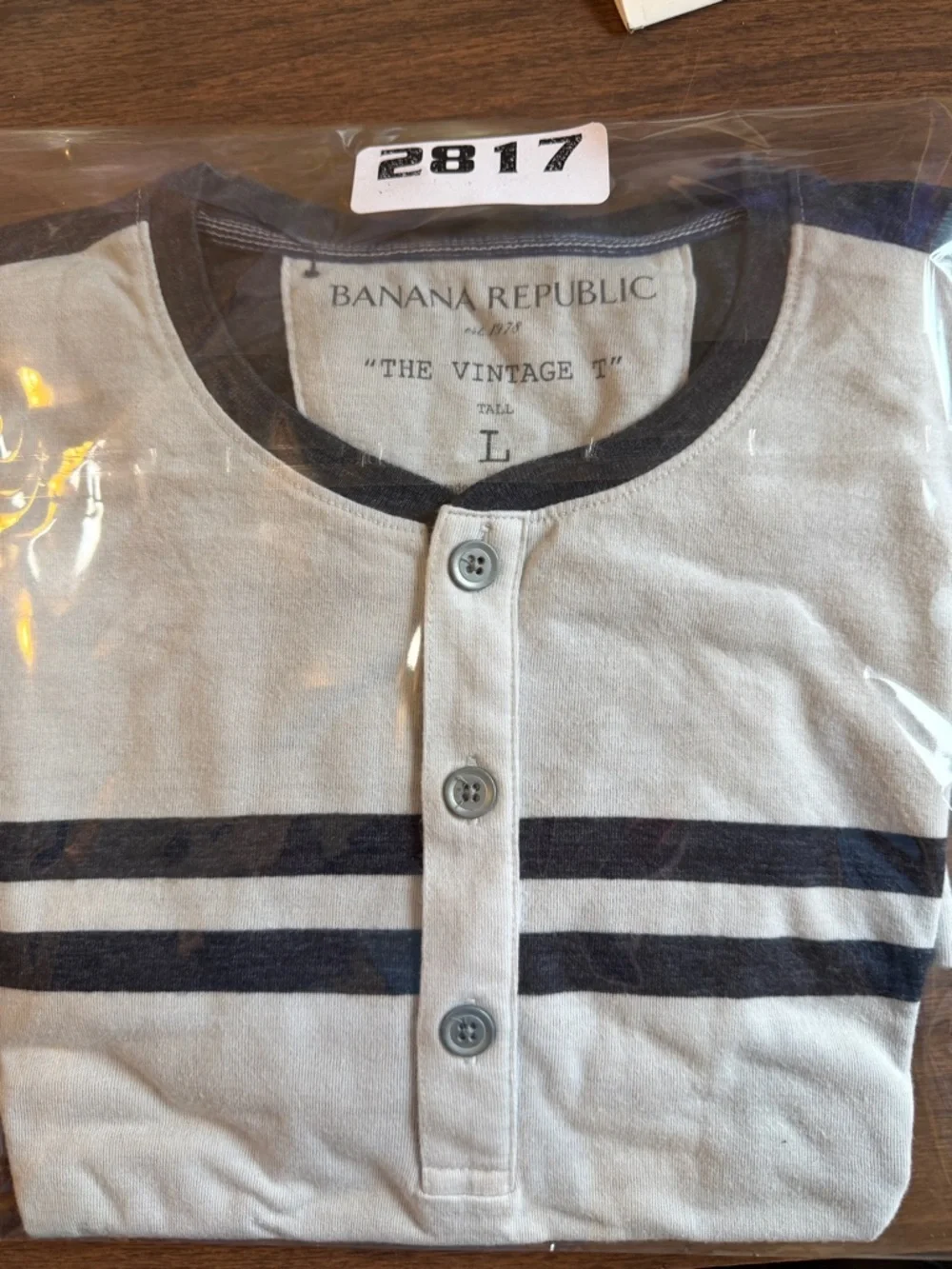 Banana Republic Cream and Navy Vintage‎ Tee